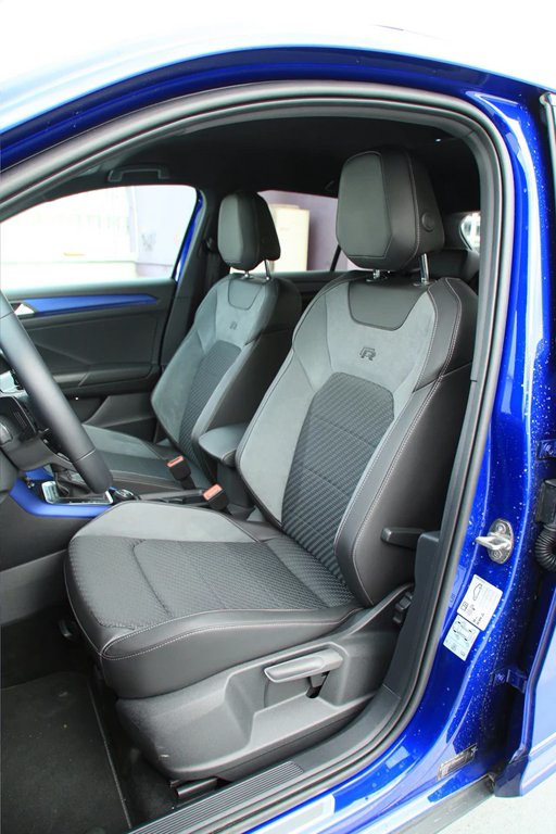 Тест-драйв Volkswagen T-Roc R 5 volkswagen t roc r 6 Тест-драйв Volkswagen T-Roc R